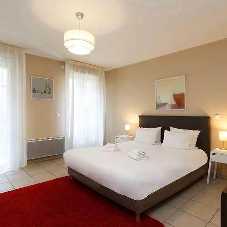 Apartmanhotel Residhotel Centre 3*