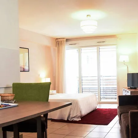 Aparthotel Residhotel Centre 3*