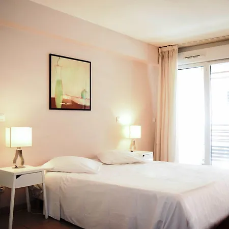 Aparthotel Residhotel Centre
