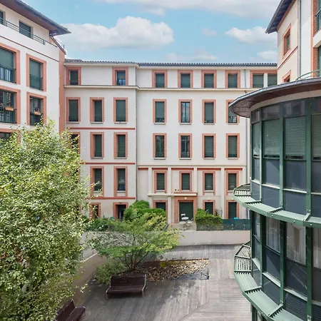 Aparthotel Residhotel Centre 3*