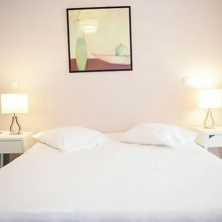 Residhotel Centre 3*