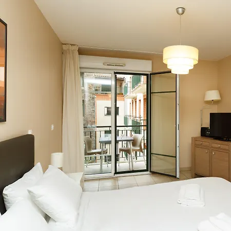 Aparthotel Residhotel Centre