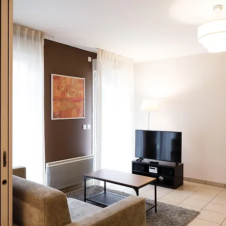 Residhotel Centre Aparthotel 3*