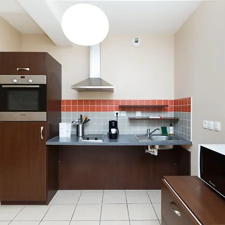 Aparthotel Residhotel Centre 3*